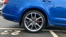 Skoda Octavia 2.0 TSI vRS 5dr DSG Petrol Hatchback